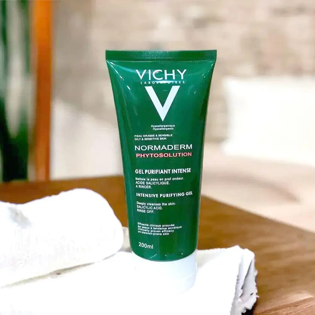 VICHY Facial Exfoliating Scrub Cleanser | Removes Blackheads & Shrinks Pores (Anti-Acne)